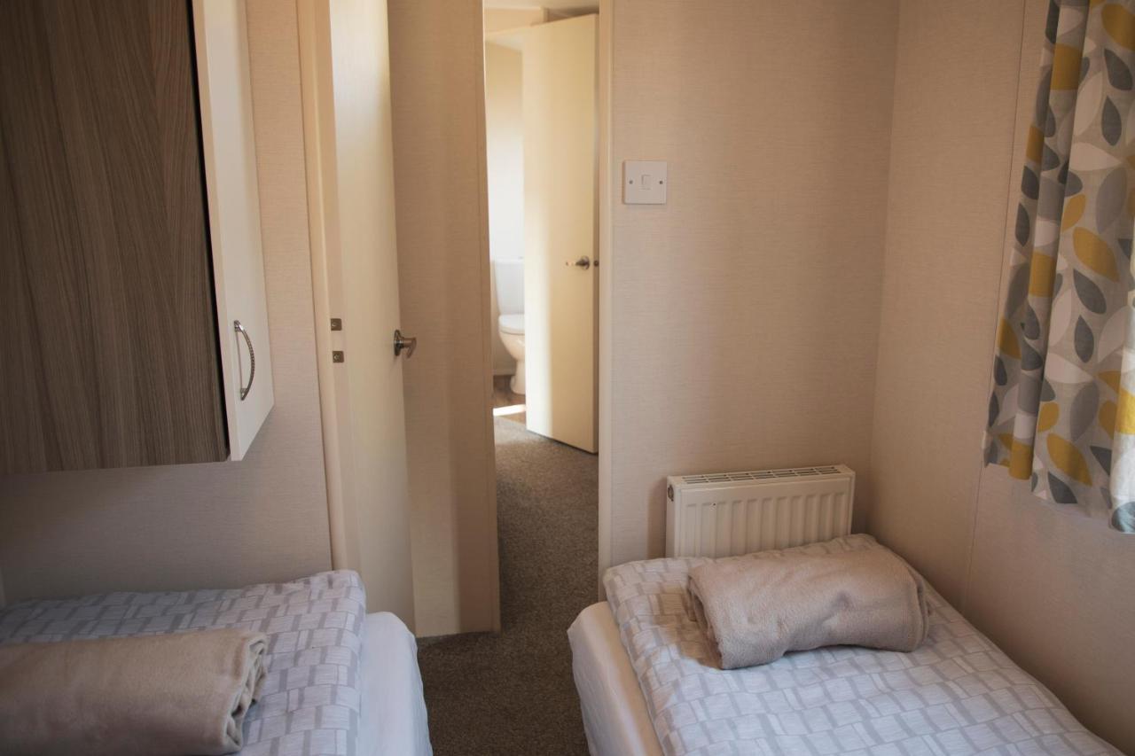 הוילה 41 Orchard Bank, 3 Bed, Rockley Park פול מראה חיצוני תמונה